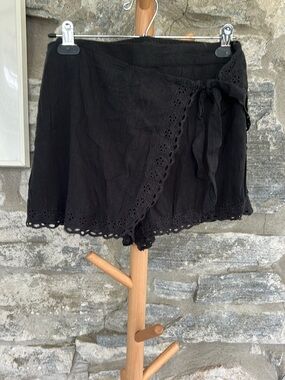 Black Eyelet Wrap Short with Tie